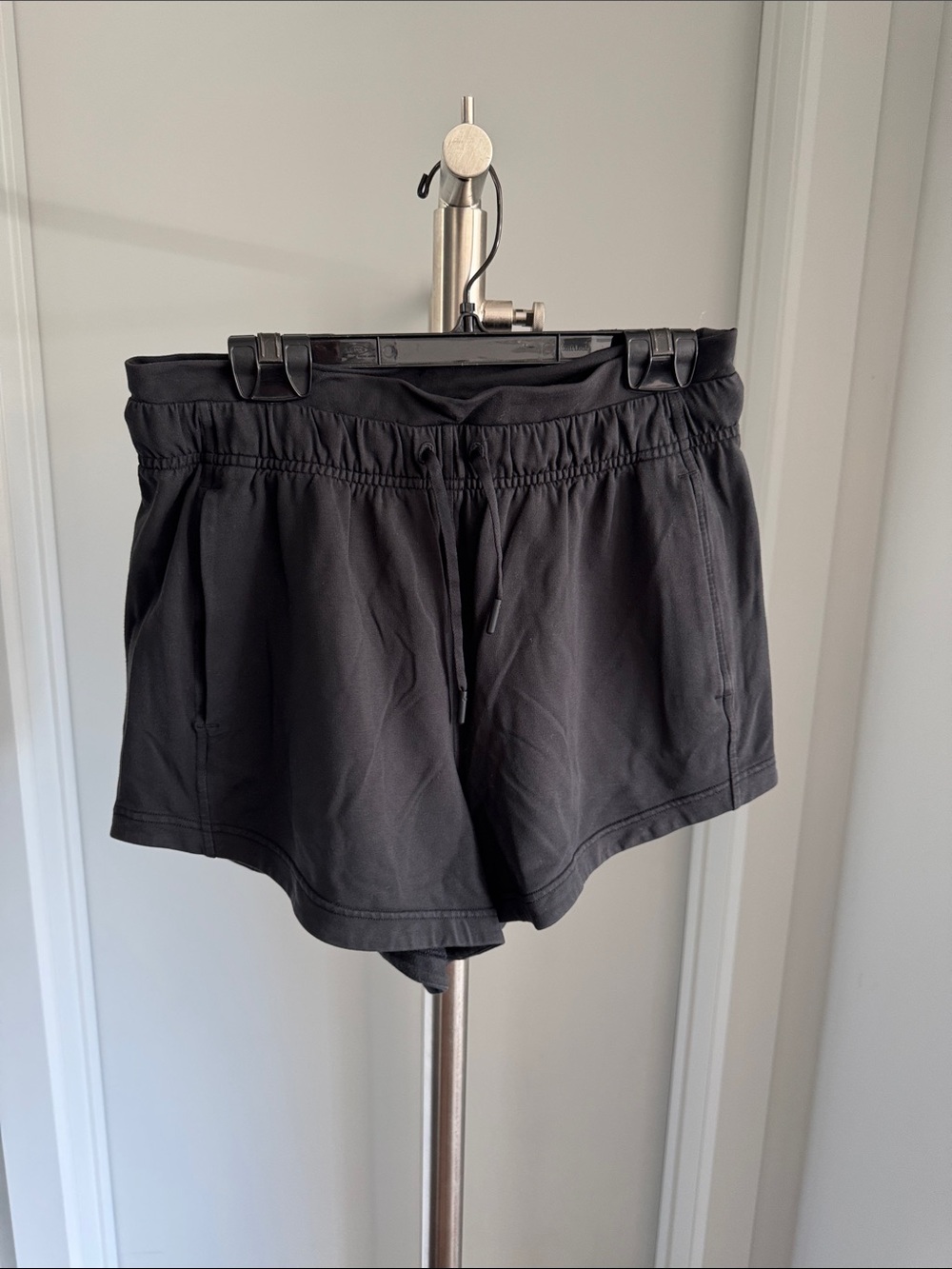 Lululemon Black Women's Athletic Drawstring Shorts